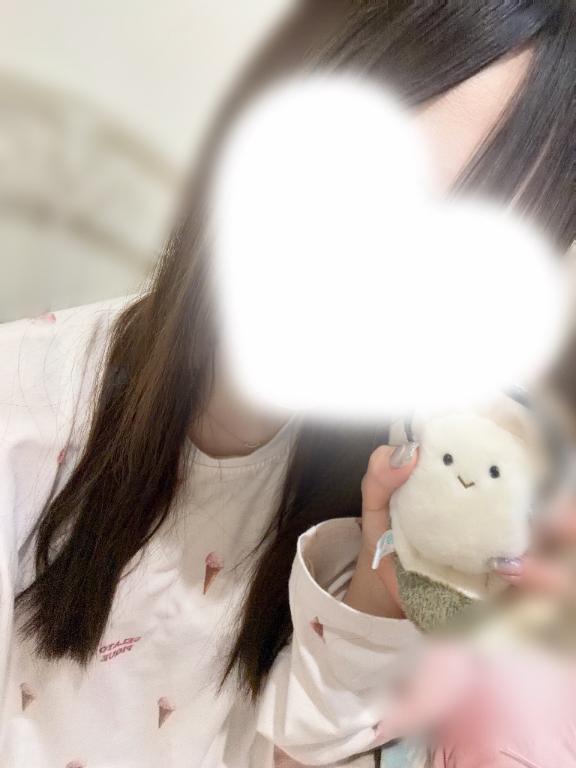 🍒ベットのお友達紹介｜写メ日記｜りな★完未！潮吹き確定の超新星｜鶯谷 一般デリヘル 鶯谷Tiara～ティアラ～