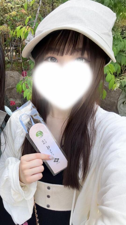 お参りしてきた⛩｜写メ日記｜りな★完未！潮吹き確定の超新星｜鶯谷 一般デリヘル 鶯谷Tiara～ティアラ～