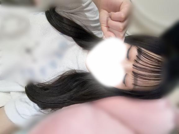 おやすみい🌙｜写メ日記｜りな★完未！潮吹き確定の超新星｜鶯谷 一般デリヘル 鶯谷Tiara～ティアラ～
