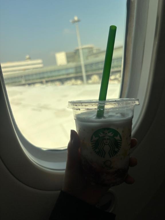 旅行✈️｜写メ日記｜ひばり★久保史緒里似の元モデル｜鶯谷 一般デリヘル 鶯谷Tiara～ティアラ～