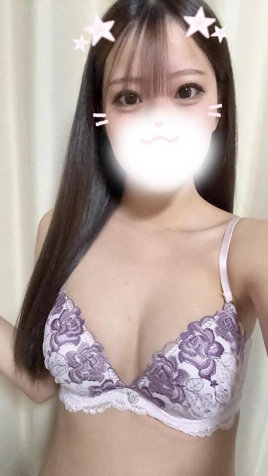 🚨出勤告知🚨4/11(土)　14：30～出勤します！！｜写メ日記｜ももね★S級！絶対的彼女降臨★｜鶯谷 一般デリヘル 鶯谷Tiara～ティアラ～