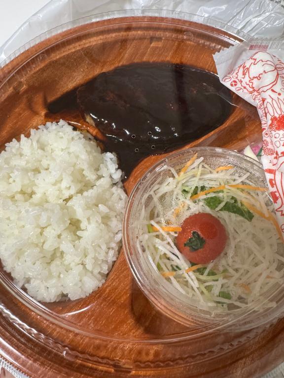 もぐもぐタイム‼️｜写メ日記｜さら★彼女感MAXの純情癒し系｜鶯谷 一般デリヘル 鶯谷Tiara～ティアラ～