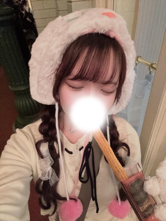 チュロス ( ◜︎︎༥◝ )｜写メ日記｜こころ★S級！敏感潮吹き音大生｜鶯谷 一般デリヘル 鶯谷Tiara～ティアラ～