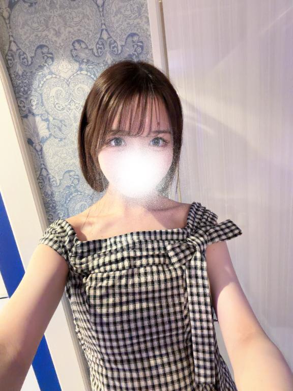 ガラッと変わる✨意見ください｜写メ日記｜こころ★S級！敏感潮吹き音大生｜鶯谷 一般デリヘル 鶯谷Tiara～ティアラ～