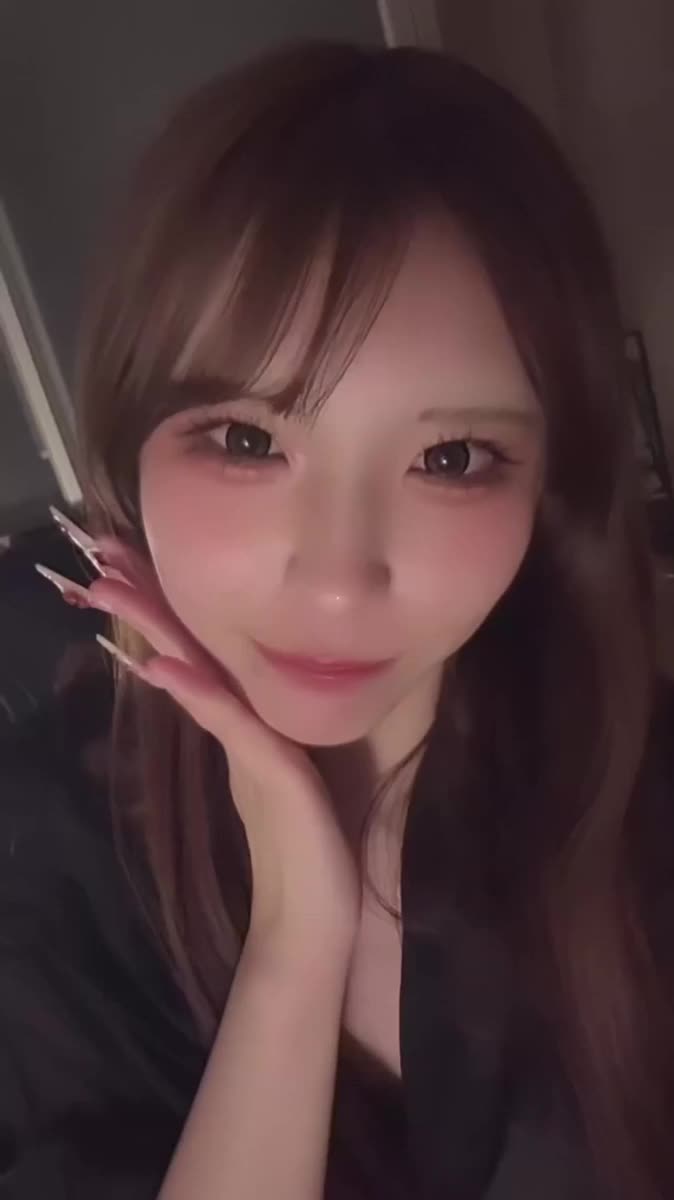 チラ見せ♡｜写メ日記｜あおい★高身長×敏感ドMキス魔｜鶯谷 一般デリヘル 鶯谷Tiara～ティアラ～