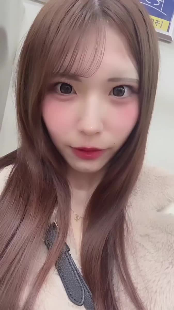 チラ見せ♡｜写メ日記｜あおい★高身長×敏感ドMキス魔｜鶯谷 一般デリヘル 鶯谷Tiara～ティアラ～