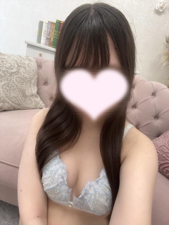 金夜！🌃｜写メ日記｜なほ★新卒18歳×業界未経験★｜鶯谷 一般デリヘル 鶯谷Tiara～ティアラ～