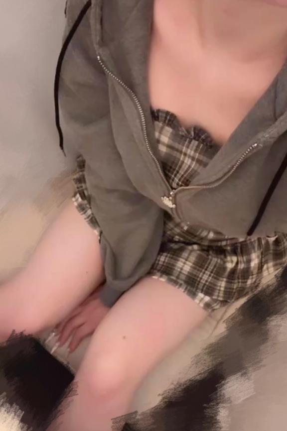 あとすこし〜｜写メ日記｜なな★キスで激ヌレ坂道系美少女｜鶯谷 一般デリヘル 鶯谷Tiara～ティアラ～