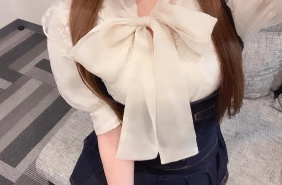 🈵｜写メ日記｜なな★キスで激ヌレ坂道系美少女｜鶯谷 一般デリヘル 鶯谷Tiara～ティアラ～