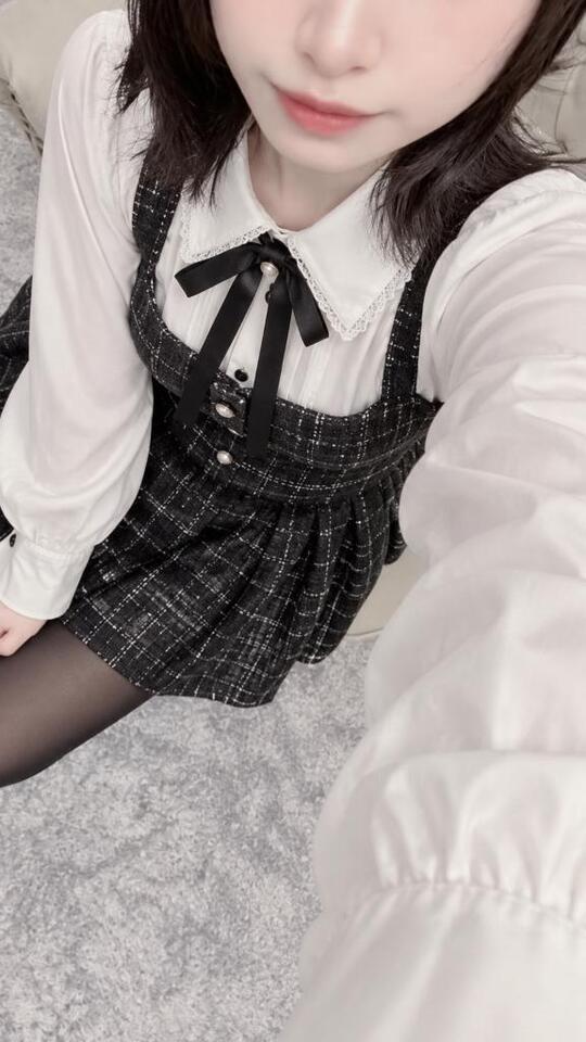 写真が変わりました🤍🐈‍⬛｜写メ日記｜ちとせ★モデル体型で黒髪清純派｜鶯谷 一般デリヘル 鶯谷Tiara～ティアラ～