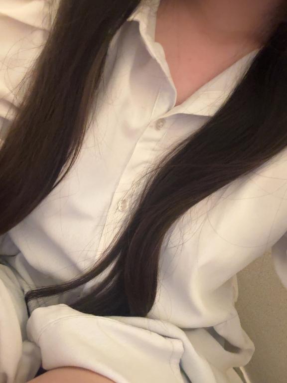 今日居ます｜写メ日記｜すい★押しに激弱な巨乳素人娘★｜鶯谷 一般デリヘル 鶯谷Tiara～ティアラ～