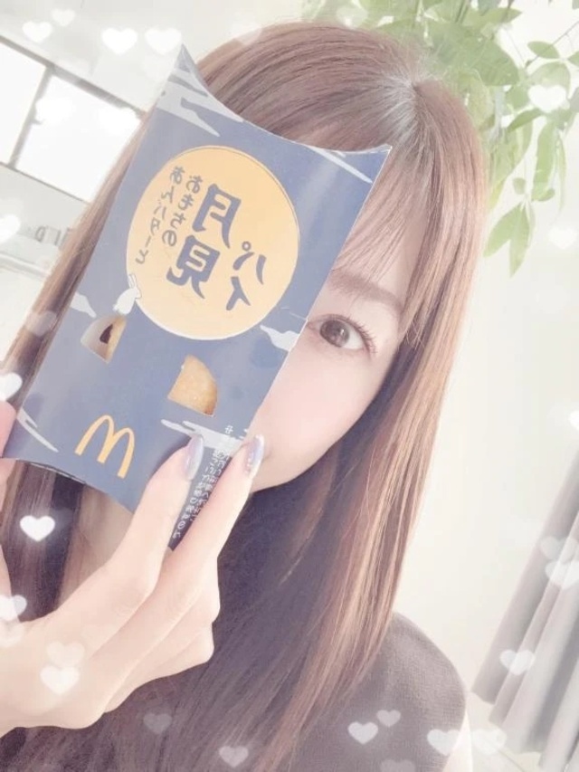 おやつ｜写メ日記｜和泉まりな(いずみまりな)｜鶯谷 人妻デリヘル 鶯谷ナンバーワン