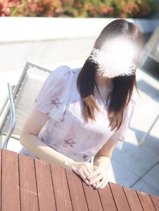 まだお昼だけど｜写メ日記｜和泉まりな(いずみまりな)｜鶯谷 人妻デリヘル 鶯谷ナンバーワン