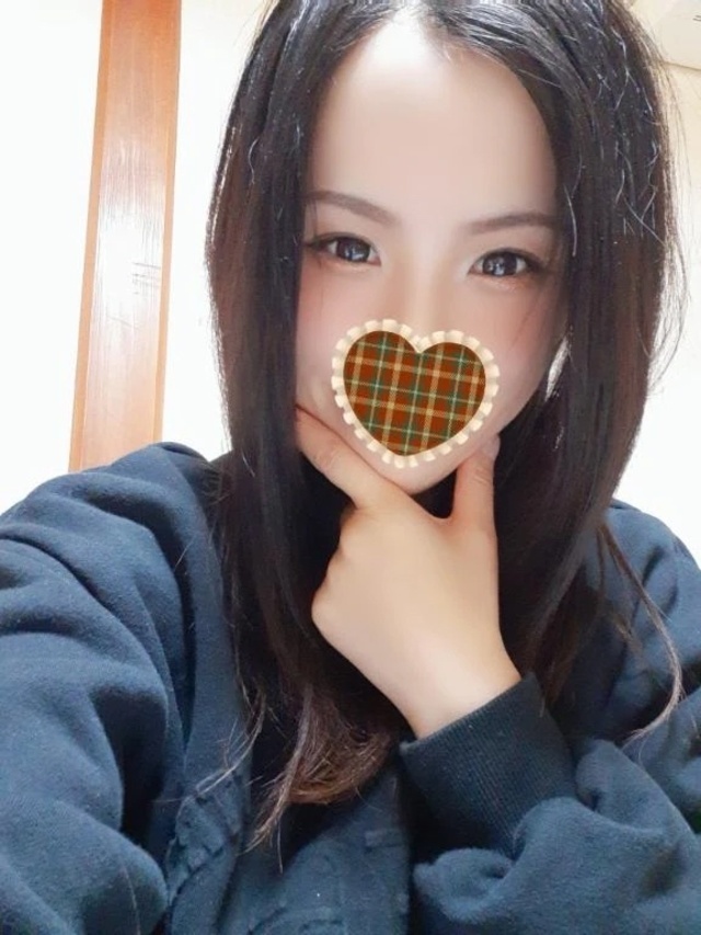 ご挨拶と軽く自己紹介｜写メ日記｜りょう｜鶯谷 人妻デリヘル One More 奥様 鶯谷店