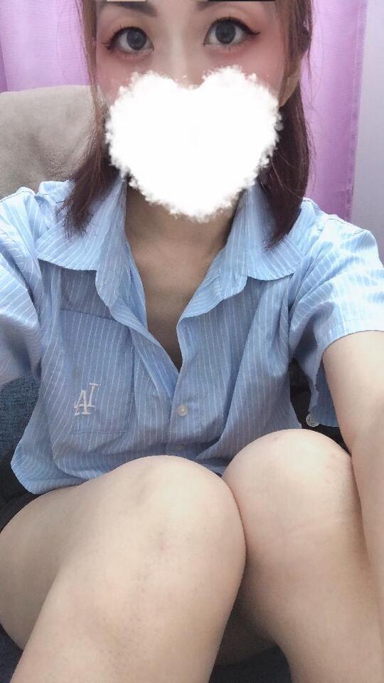 出勤してます❤️｜写メ日記｜めぐ｜鶯谷 人妻デリヘル One More 奥様 鶯谷店