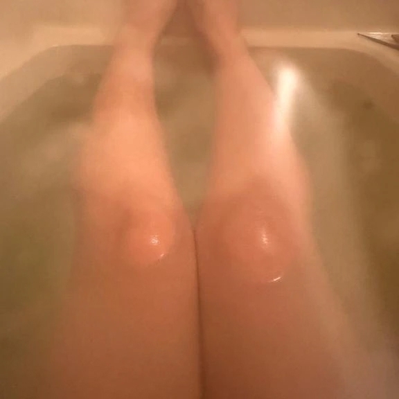 🌟入浴剤入れて回復❤️‍🩹🌟｜写メ日記｜あこ｜鶯谷 人妻デリヘル One More 奥様 鶯谷店