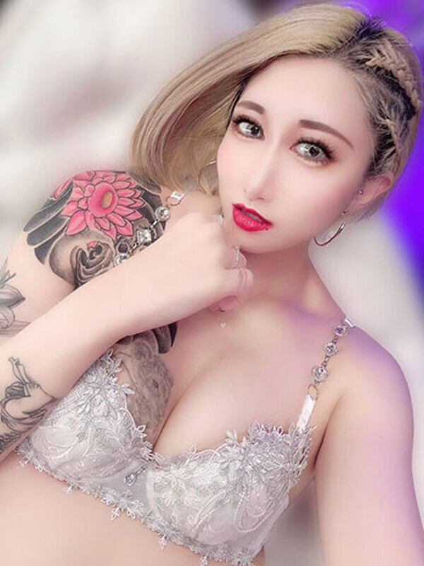 りあら