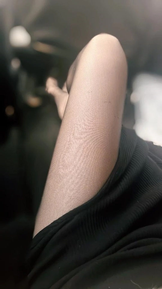 🌹脚でご奉仕🌹｜写メ日記｜しゃか｜鶯谷 出張M性感 変態なんでも鑑定団