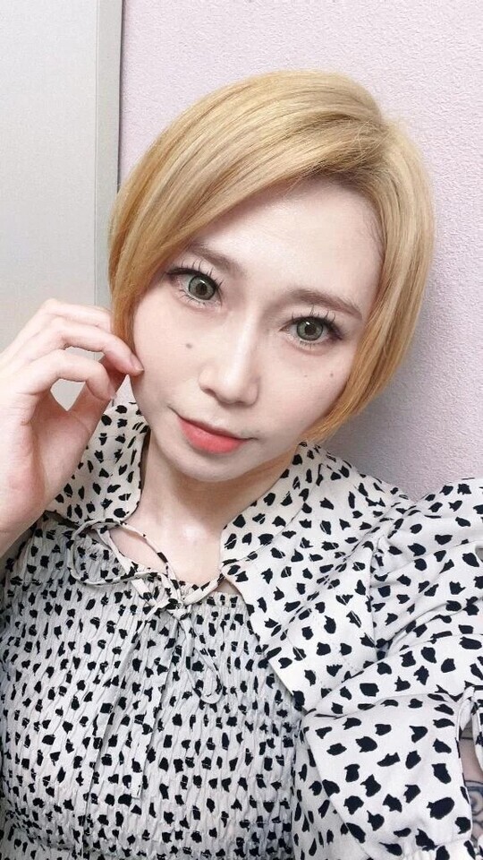 本日17時から出勤です😘｜写メ日記｜しいな｜鶯谷 出張M性感 変態なんでも鑑定団