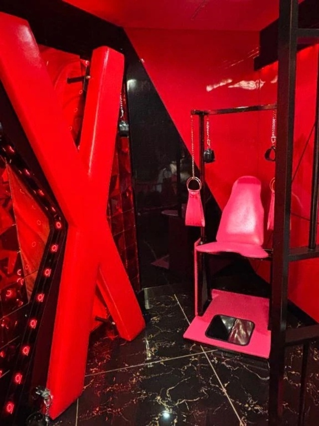 【楽しい】SMルーム⛓️｜写メ日記｜あんず｜鶯谷 出張M性感 変態なんでも鑑定団