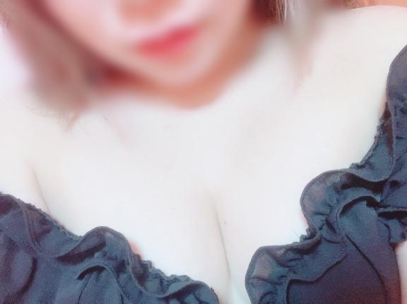 暑いねぇー🫠｜写メ日記｜かなめ｜品川・五反田 人妻デリヘル One More 奥様 五反田店
