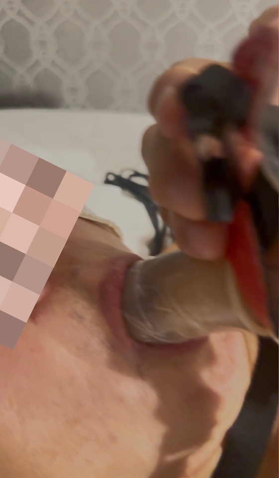 パンティがめかくし