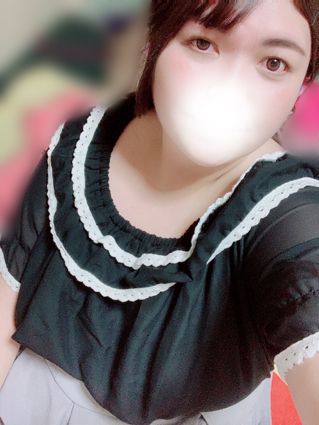高身長女子お肉に癒されてください💓｜写メ日記｜日高ひな｜鶯谷 ぽっちゃりデリヘル 僕のぽっちゃり伝説