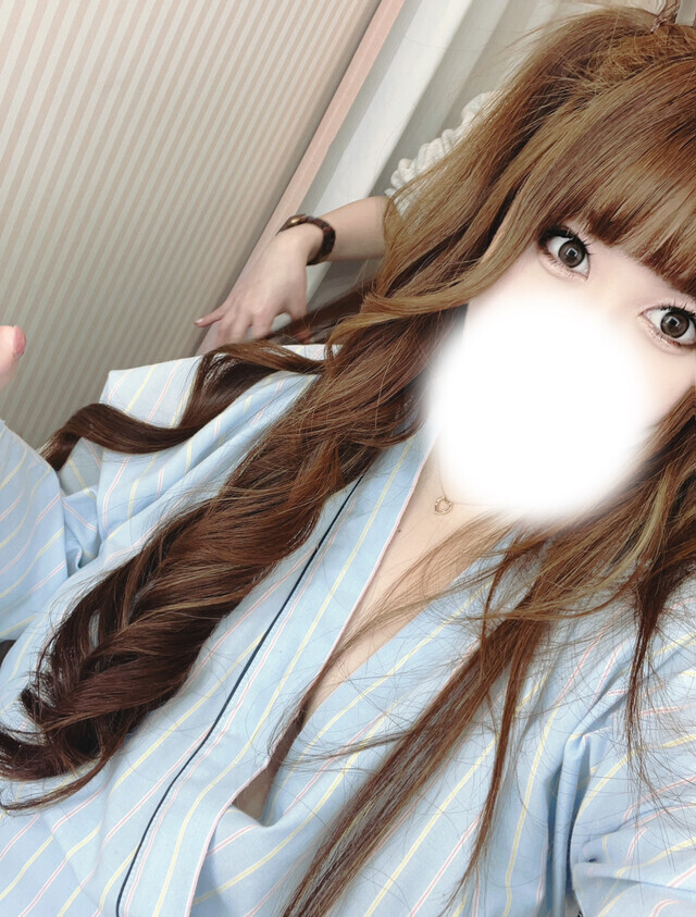 本日も出勤^ - ^🩷｜写メ日記｜もも｜鶯谷 ぽっちゃりデリヘル 僕のぽっちゃり伝説