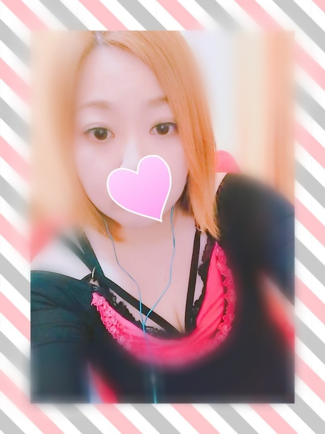 こんにちは｜写メ日記｜【体験入店】しゅうか｜鶯谷 ぽっちゃりデリヘル 僕のぽっちゃり伝説