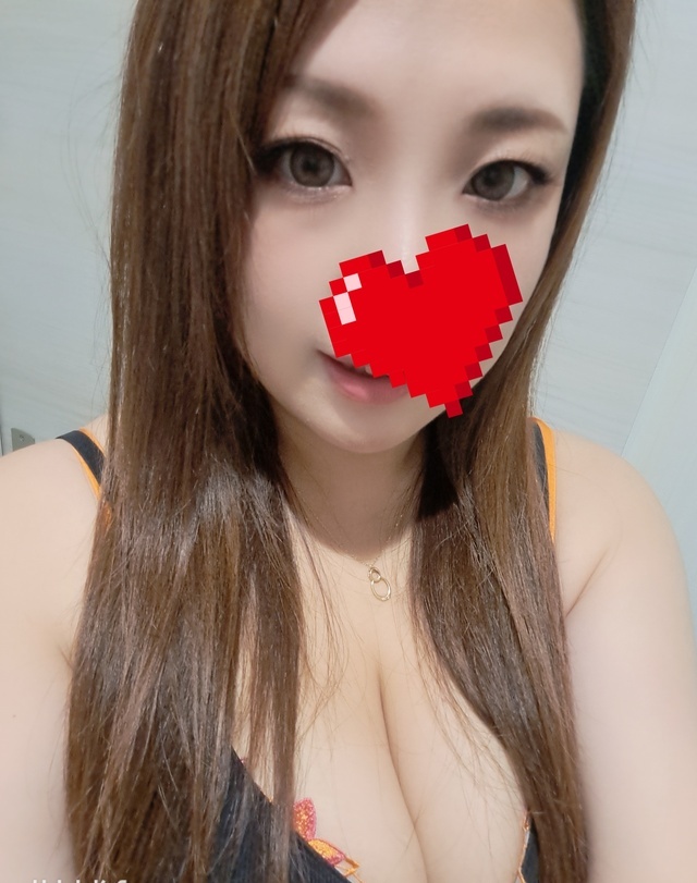 こんにちは🎃🎃🎃｜写メ日記｜あゆみ｜鶯谷 ぽっちゃりデリヘル 僕のぽっちゃり伝説