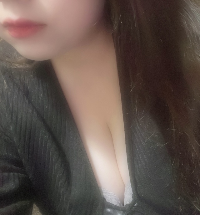 出勤してます💖🎄.*｜写メ日記｜りま｜鶯谷 ぽっちゃりデリヘル 僕のぽっちゃり伝説