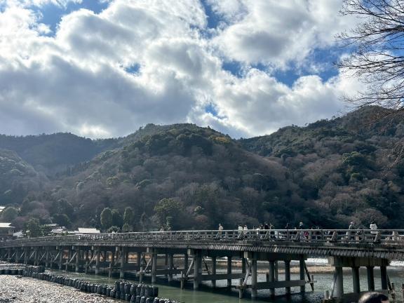 降水確率 75パーセント☁️☔️｜写メ日記｜海野 なぎさ｜渋谷 高級デリヘル RANUNCULUS（ラナンキュラス）