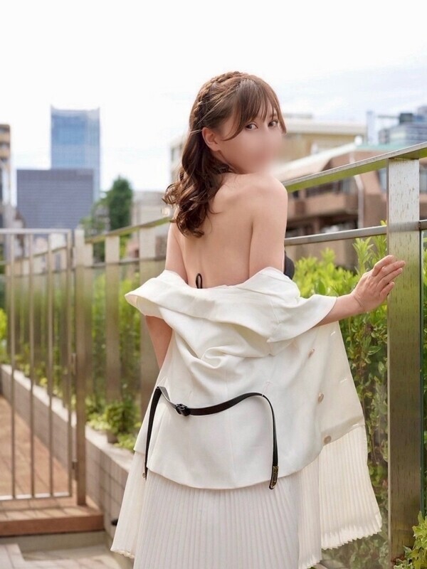 Photo8