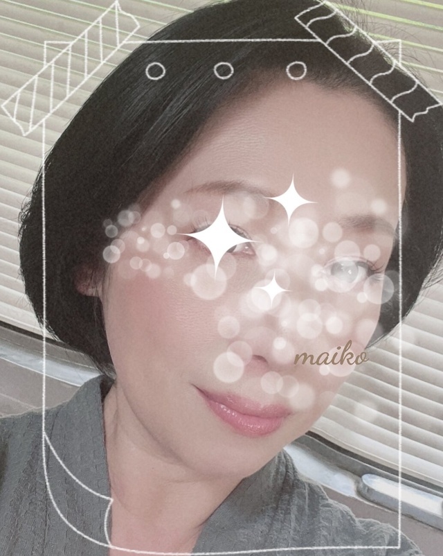 読書の秋｜写メ日記｜柏木舞子（現役AV女優）｜品川・五反田 人妻デリヘル ミセスラウンジ東京