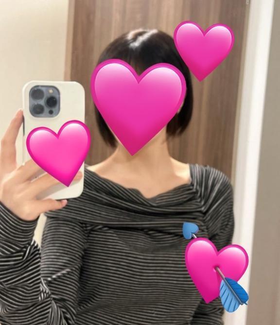 最近湿気で髪の毛まとまらない😅