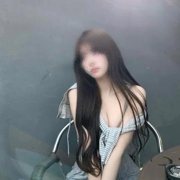 雨だ、、、｜写メ日記｜桜庭 莉緒｜渋谷 高級デリヘル レス青山