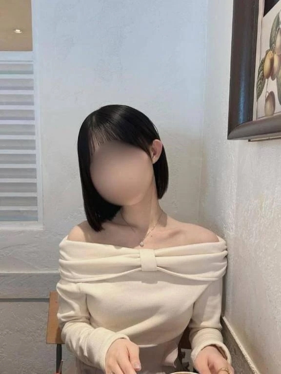 不思議なグラデーション｜写メ日記｜浅倉 陽椛｜渋谷 高級デリヘル レス青山