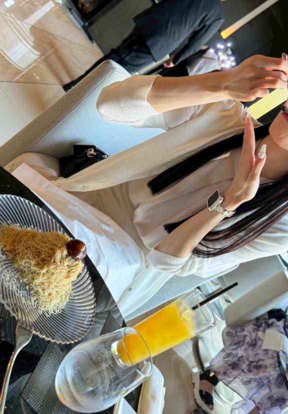 あまあまねっとりが好き｜写メ日記｜黒瀬めいな｜新宿 高級デリヘル MIRAI TOKYO 新宿店