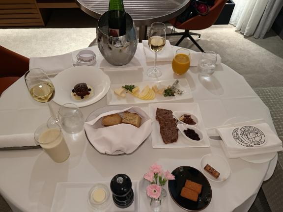 お久しぶりです｜写メ日記｜姫島みずき｜新宿 高級デリヘル MIRAI TOKYO 新宿店