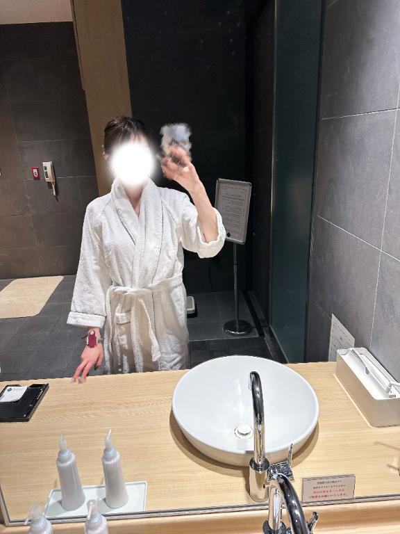 4月出勤予定｜写メ日記｜荻野れいか｜新宿 高級デリヘル MIRAI TOKYO 新宿店