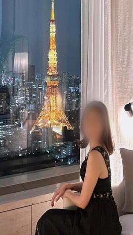 深く沈む夜には、香水を一滴だけ。｜写メ日記｜一条 椿｜渋谷 高級デリヘル ティアリズム代官山