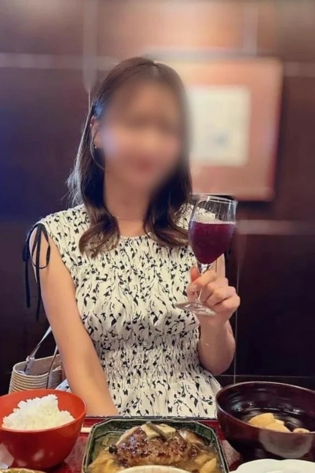 新しいネイル💅💖｜写メ日記｜星野 那由｜渋谷 高級デリヘル ティアリズム代官山