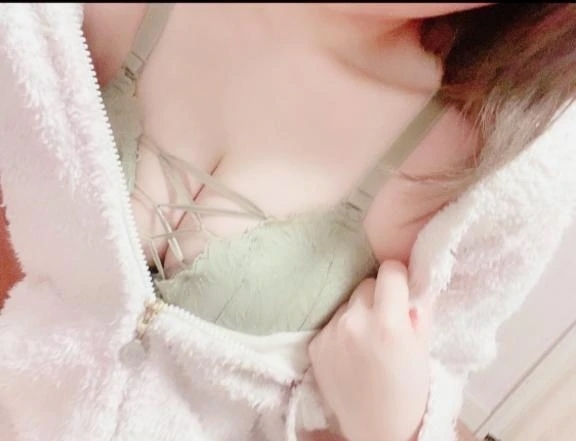 出勤しています｜写メ日記｜中畑　つぐみ｜渋谷 高級デリヘル Berry(ベリー)