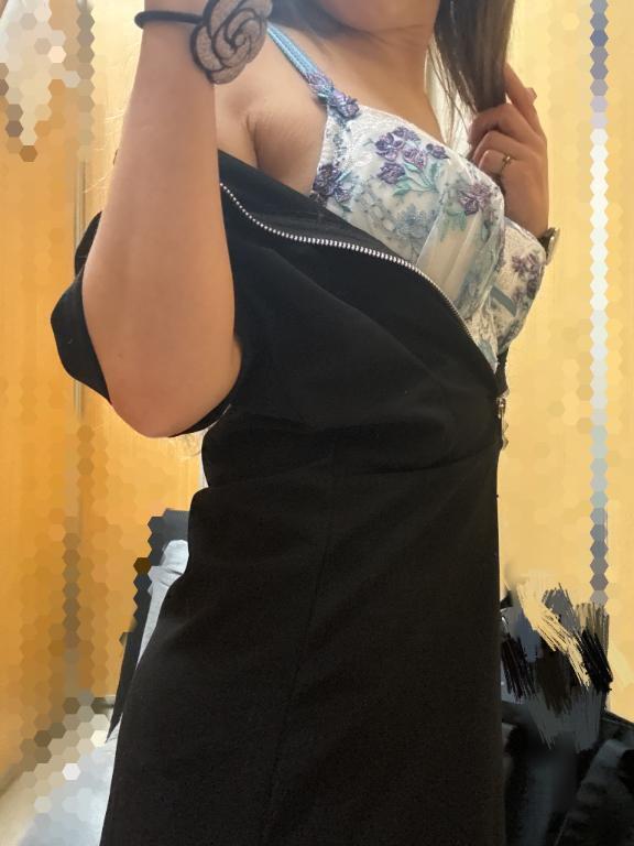 着る服迷いますね。。