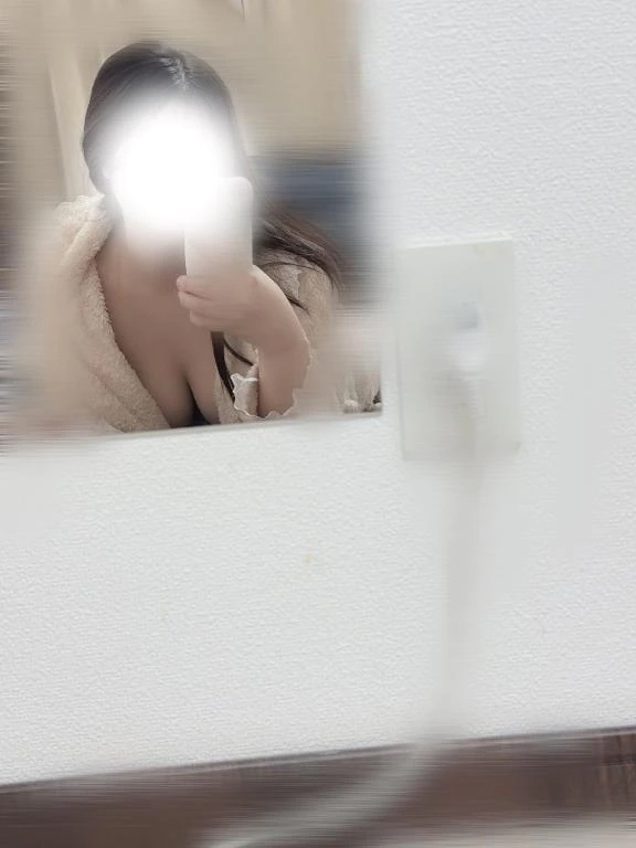 明日出勤するよ🌸