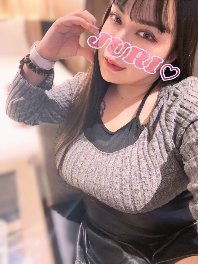 まってます(∩´∀`∩)💕