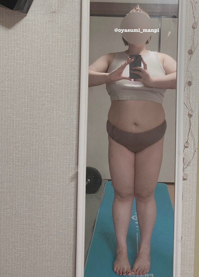 背が、158
