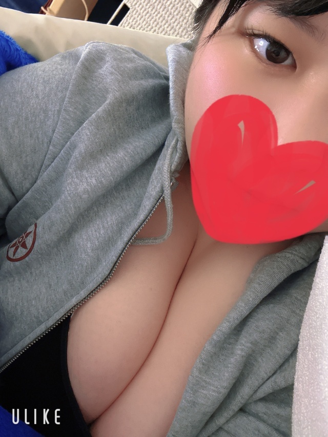 お店に向かっている