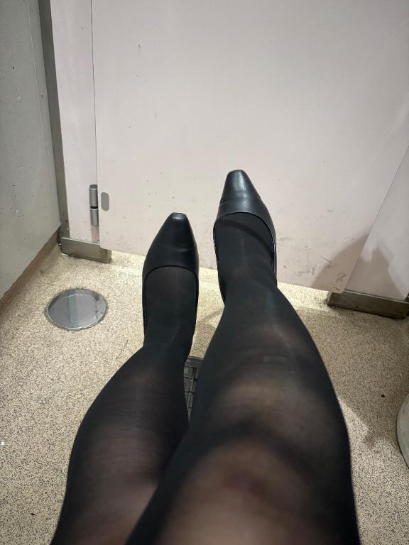 明日13時〜の出勤です(^_−)−｜写メ日記｜みさこ｜鶯谷 人妻デリヘル 熟女デリヘル倶楽部