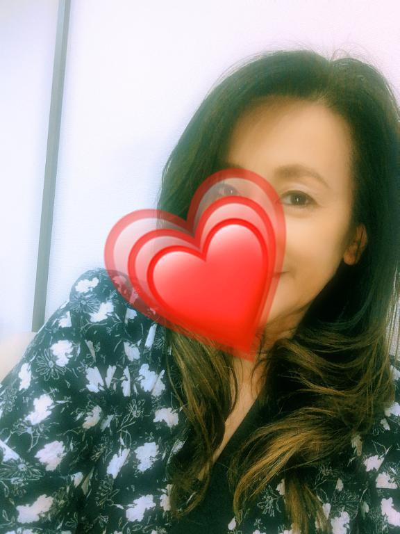 初夏日〜(  )｜写メ日記｜なずな｜鶯谷 人妻デリヘル 熟女デリヘル倶楽部